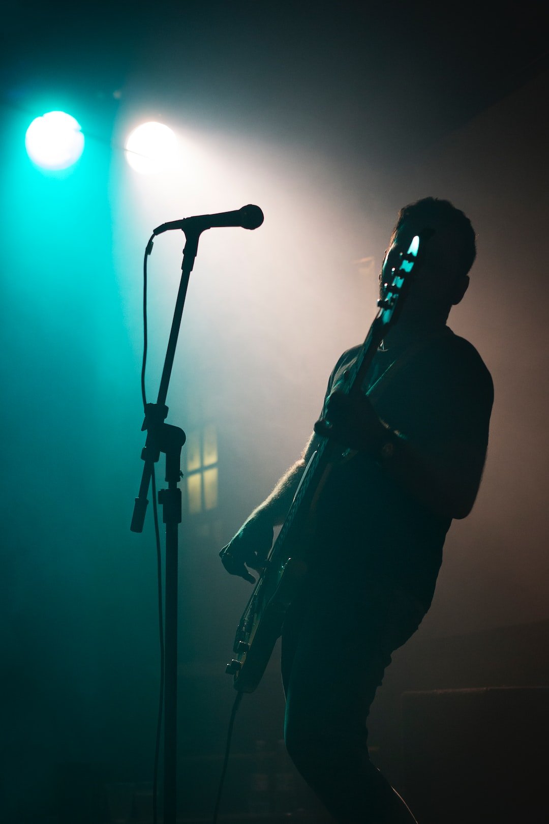 Exploring the Powerful Impact of Music on Our Lives